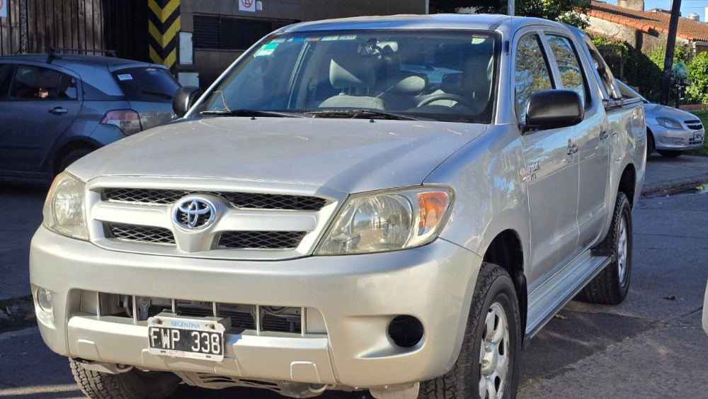 Toyota HILUX 2.5 DC 4X2 — foto 5